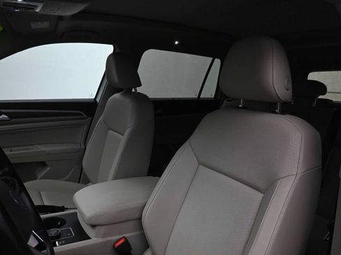 Used 2021 Volkswagen Atlas SE w/ Panoramic Sunroof Package AWD/4WD image 13