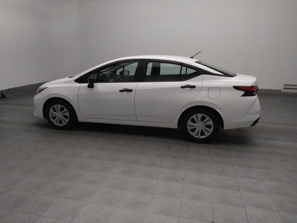 Used 2023 Nissan Versa S FWD image 3