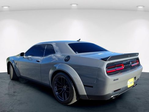 Used 2019 Dodge Challenger SRT Hellcat Redeye RWD image 13