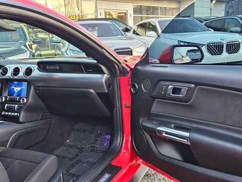 Used 2021 Ford Mustang GT w/ Equipment Group 301A image 10