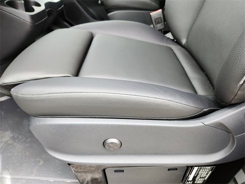 New 2025 Mercedes-Benz Sprinter 2500 image 9
