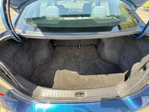 Used 2019 Nissan Sentra SR FWD image 13