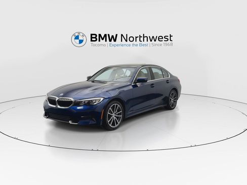 Used 2019 BMW 330i Sedan w/ Driving Assistance Package RWD image 9
