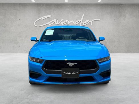 Used 2024 Ford Mustang Coupe RWD image 18