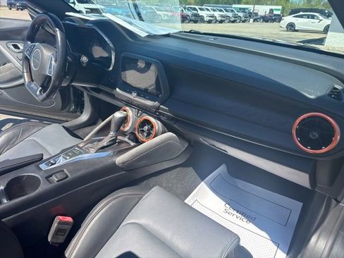 Used 2017 Chevrolet Camaro SS w/ 50th Anniversary Edition RWD image 31