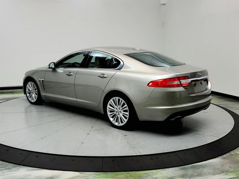Used 2012 Jaguar XF Portfolio RWD image 7