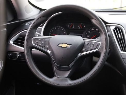 Used 2024 Chevrolet Malibu LT FWD image 23