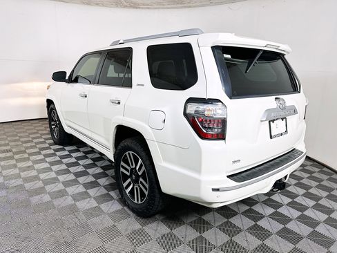 Used 2020 Toyota 4Runner Limited AWD/4WD image 5