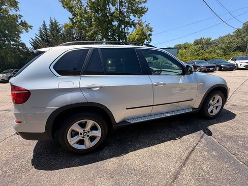 Used 2013 BMW X5 xDrive50i w/ Premium Pkg AWD/4WD image 8