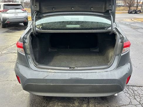 Used 2025 Toyota Corolla LE image 16