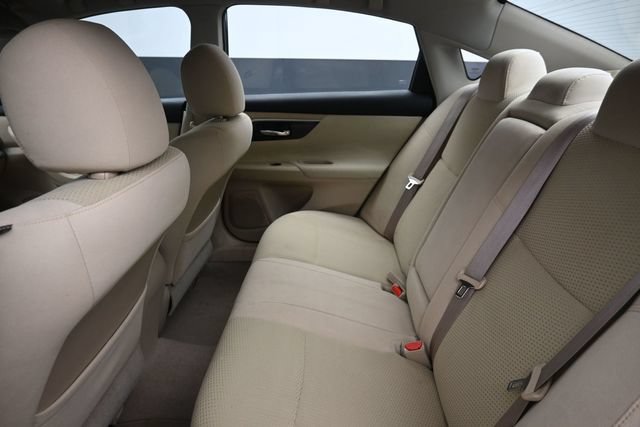 Used 2014 Nissan Altima 2.5 S w/ Sport Value Package FWD image 18