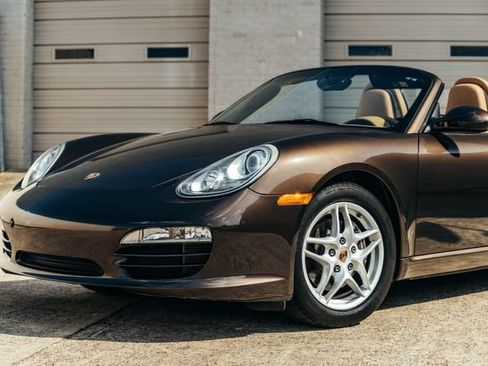 Used 2009 Porsche Boxster RWD image 34
