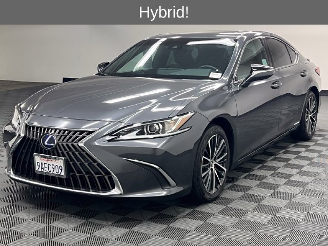 Certified 2022 Lexus ES 300h w/ Premium Package FWD image 2