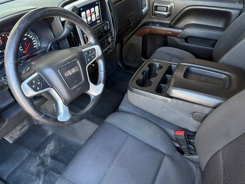 Used 2017 GMC Sierra 1500 SLE w/ Suspension Package, Off-Road AWD/4WD image 9