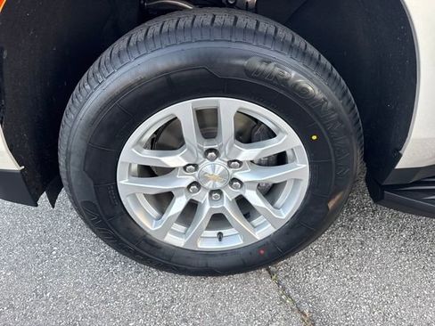 Certified 2023 Chevrolet Tahoe LT w/ Luxury Package image 27