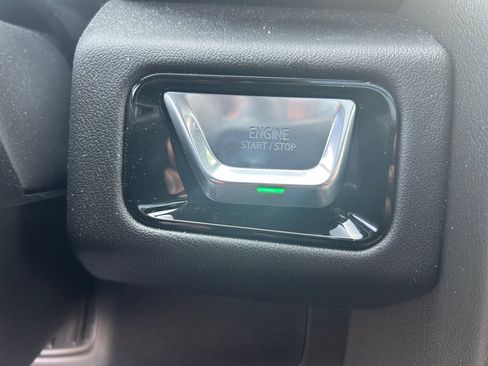 Used 2026 GMC Yukon XL Denali w/ Sun & Power Step Package AWD/4WD image 24