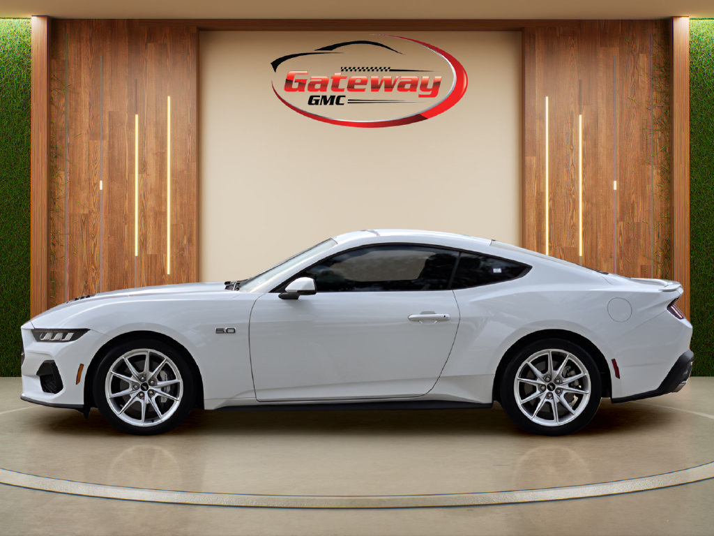 Used 2024 Ford Mustang GT Premium RWD image 8