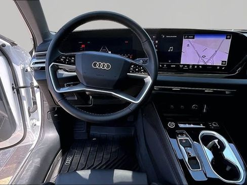 Used 2026 Audi A6 Premium Plus w/ Premium Plus Package AWD/4WD image 5