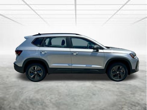 New 2026 Volkswagen Taos S FWD image 4