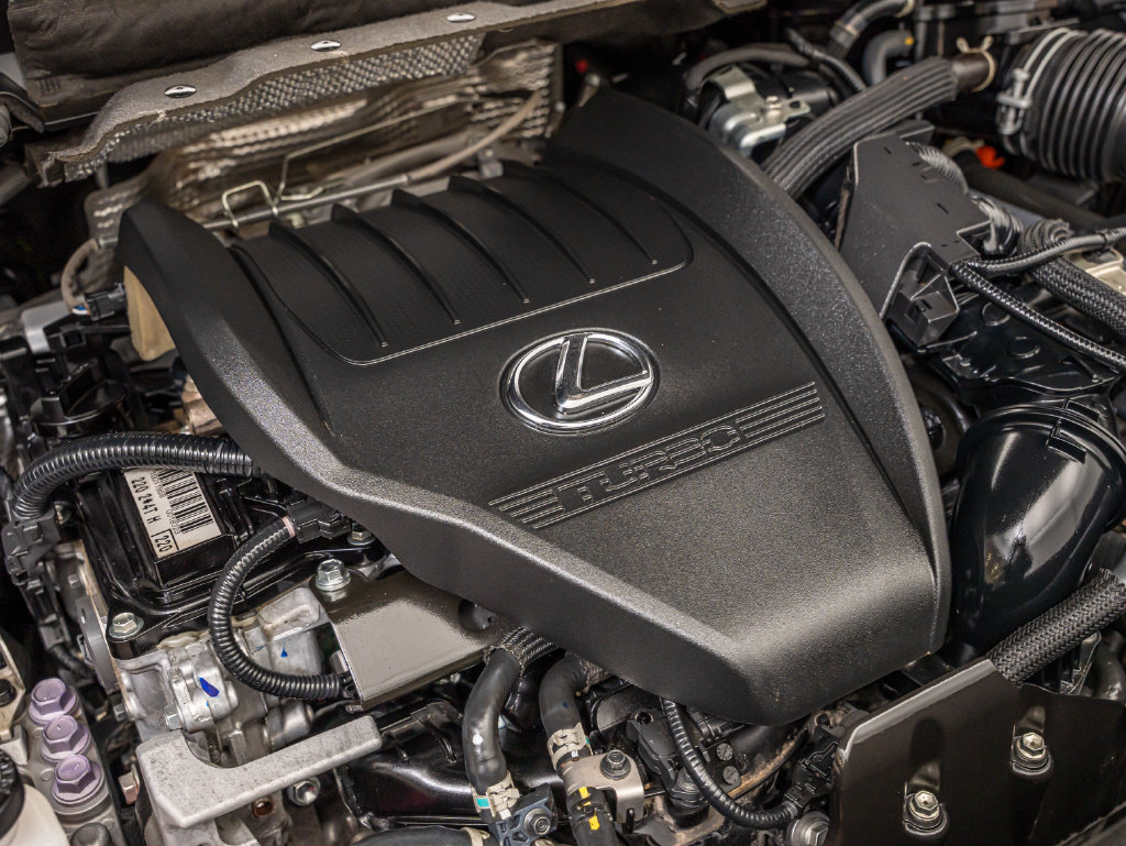 Used 2024 Lexus RX 500h F Sport w/ Cold Area Package AWD/4WD image 51
