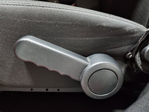 Used 2017 Jeep Wrangler Unlimited Sport w/ Connectivity Group image 17