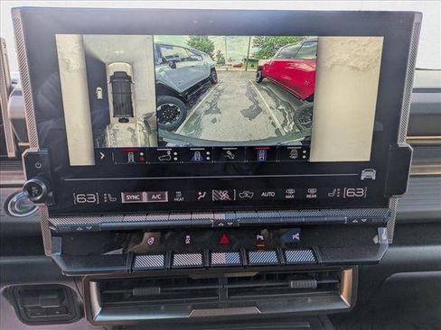 New 2024 GMC Hummer EV 2X image 13