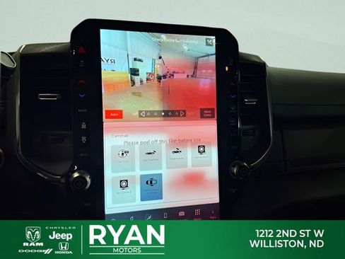 New 2026 RAM 2500 Laramie AWD/4WD image 19