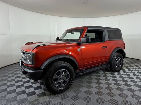 Used 2023 Ford Bronco Big Bend image 2