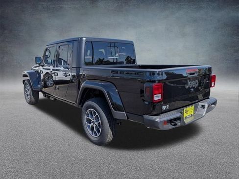 New 2026 Jeep Gladiator Sport AWD/4WD image 7