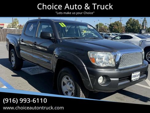 Used 2011 Toyota Tacoma PreRunner image 1