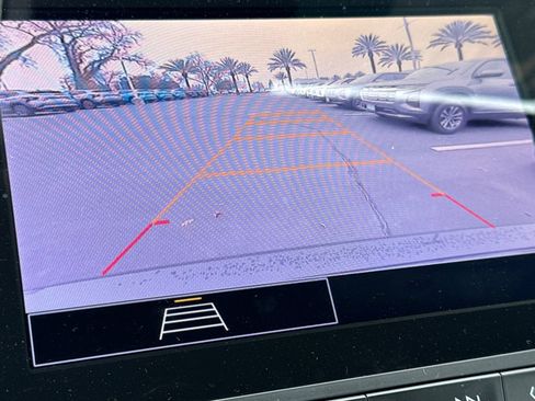 Certified 2023 Chevrolet Malibu LT image 20