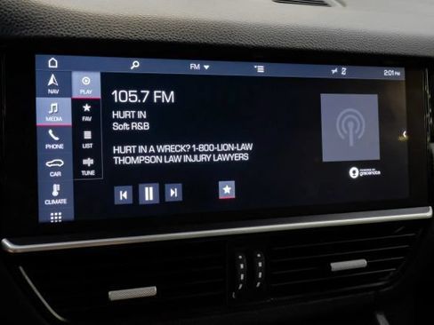 Used 2019 Porsche Cayenne AWD/4WD image 32