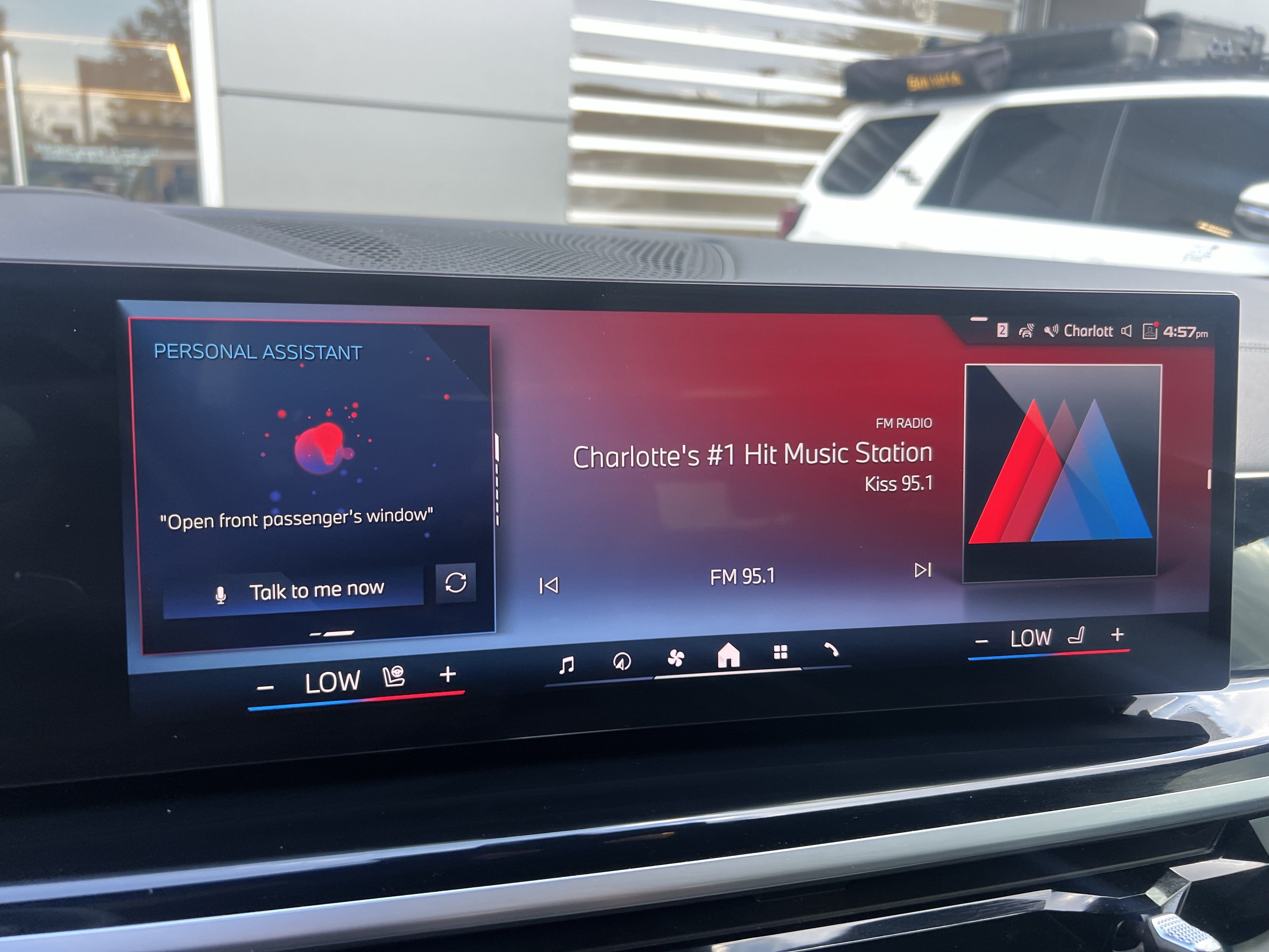 Used 2024 BMW X7 M60i w/ Executive Package AWD/4WD image 25