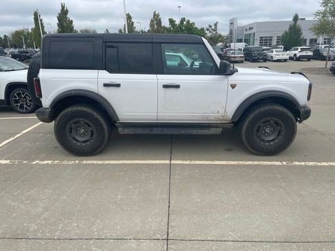 Used 2025 Ford Bronco Badlands w/ Sasquatch Package AWD/4WD image 11