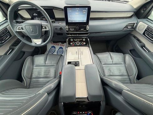 Used 2020 Lincoln Navigator Black Label image 11