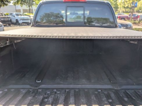 Used 2021 Nissan Frontier SV w/ Midnight Edition Floor Mats RWD image 33