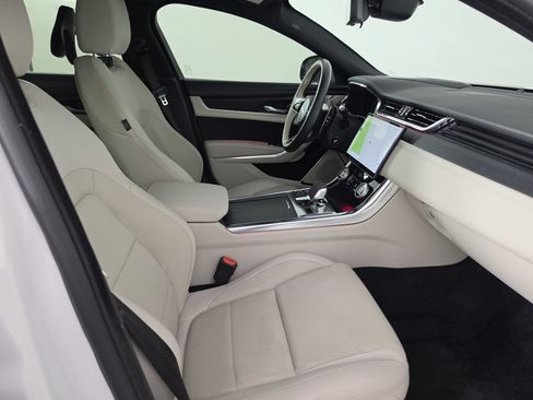 Used 2024 Jaguar XF R-Dynamic SE AWD/4WD image 47