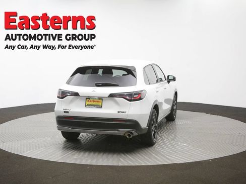 Used 2023 Honda HR-V Sport image 38