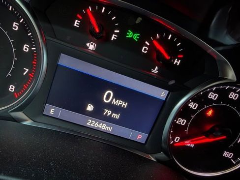 Used 2024 Chevrolet Blazer LT w/ Convenience Package image 13