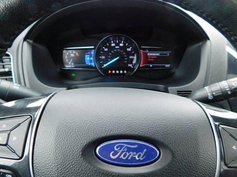 Used 2018 Ford Explorer Limited image 34