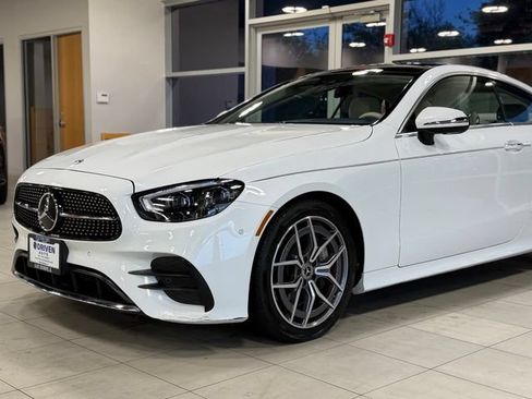 Used 2023 Mercedes-Benz E 450 4MATIC Coupe image 3