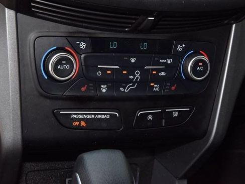 Used 2018 Ford Escape SE FWD image 29