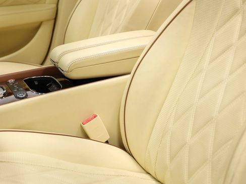 Used 2014 Bentley Flying Spur W12 AWD/4WD image 20