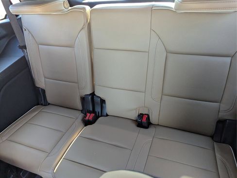 Used 2023 Chevrolet Tahoe Premier w/ Premium Package 2 image 14