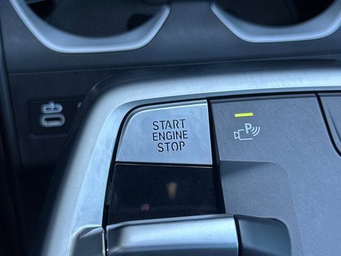 Used 2025 BMW X1 xDrive28i w/ Technology Package image 29