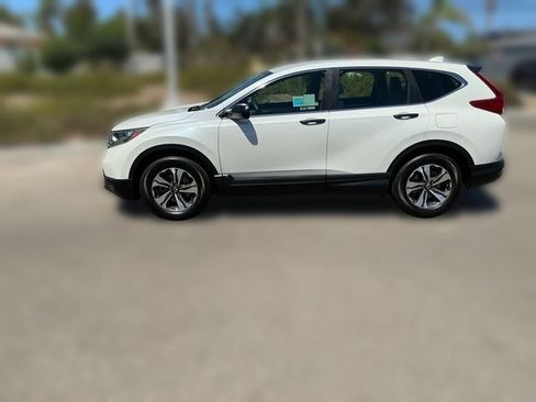 Used 2018 Honda CR-V LX image 2