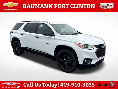 Used 2021 Chevrolet Traverse Premier w/ Redline Edition AWD/4WD image 8