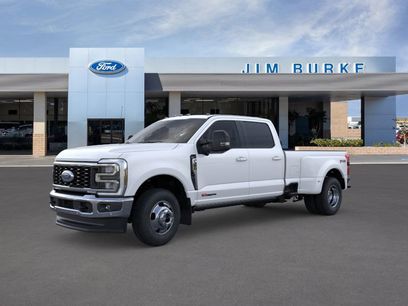 New 2026 Ford F350 Lariat w/ Lariat Ultimate Package