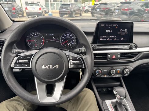 Used 2023 Kia Forte LXS image 22
