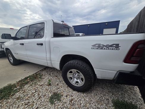 Used 2020 RAM 1500 Tradesman AWD/4WD image 3